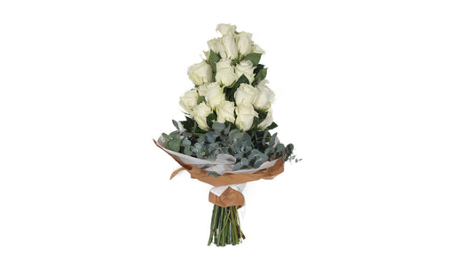 Bouquet Of White Fresh Roses Pyramid - BG Flowers